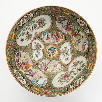 Boolimalja, posliinia. Kanton, Qing-dynastia, 1800-luku.