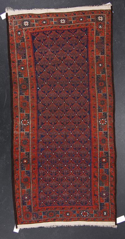 GALLERIMATTA. Orientalisk 190 x 92.