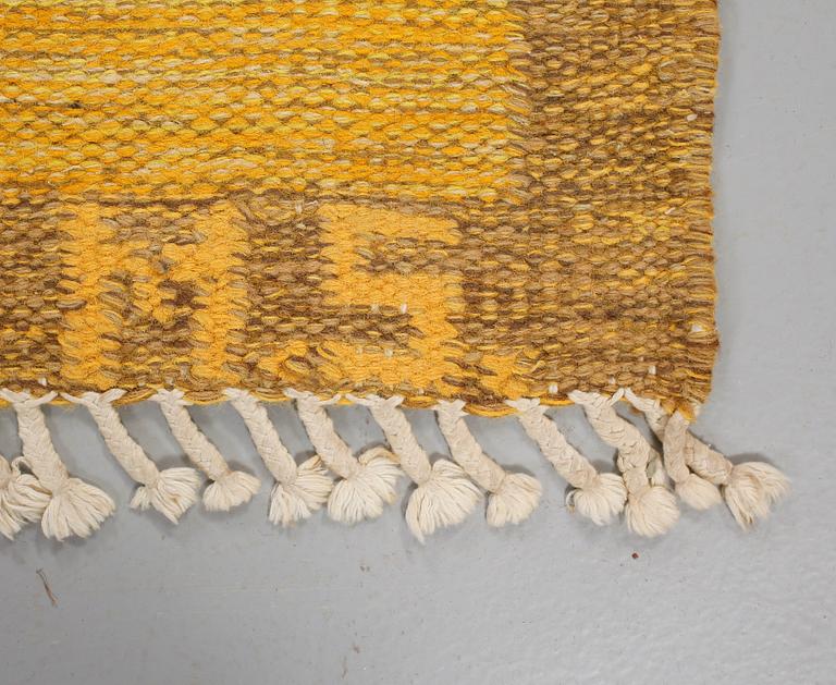 MATTA, rölakan, monogramsignerad MS, 1900-talets andra hälft, 195x135 cm.