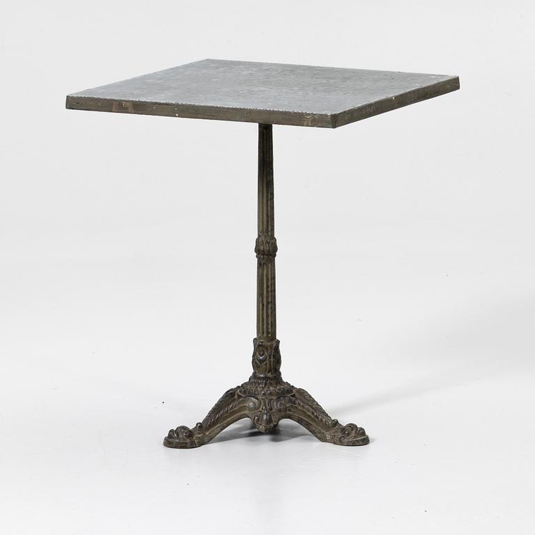 Café table/Garden table, 20th century.
