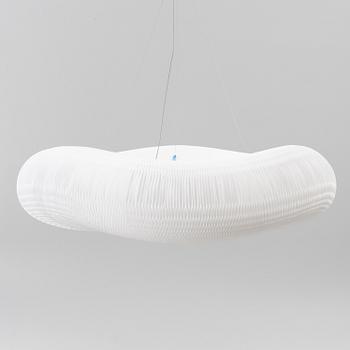 Todd MacAllen & Stephanie Forsythe, a 'Molo Cloud' ceiling lamp, Okko.