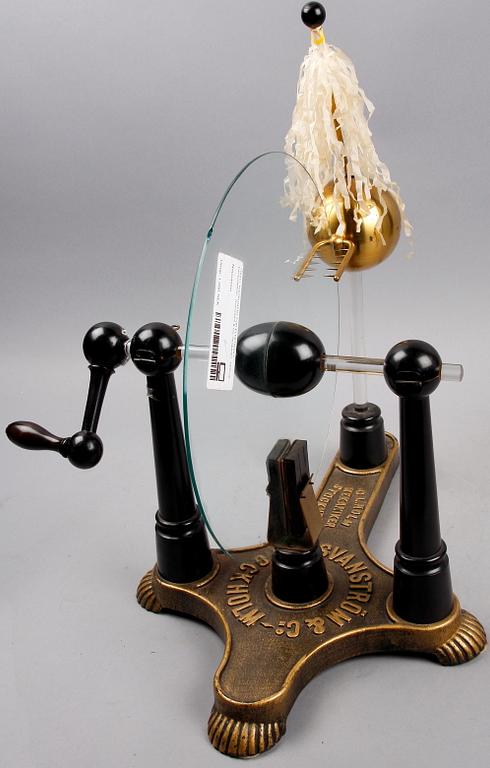 INSTRUMENT FÖR ELEKTRISKT EXPERIMENT, Svanström & Co. Stockholm, 1900-tal.
