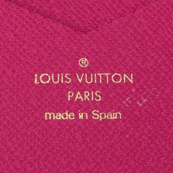 A Louis Vuitton Iphone, 6,7,8 mobile folio.