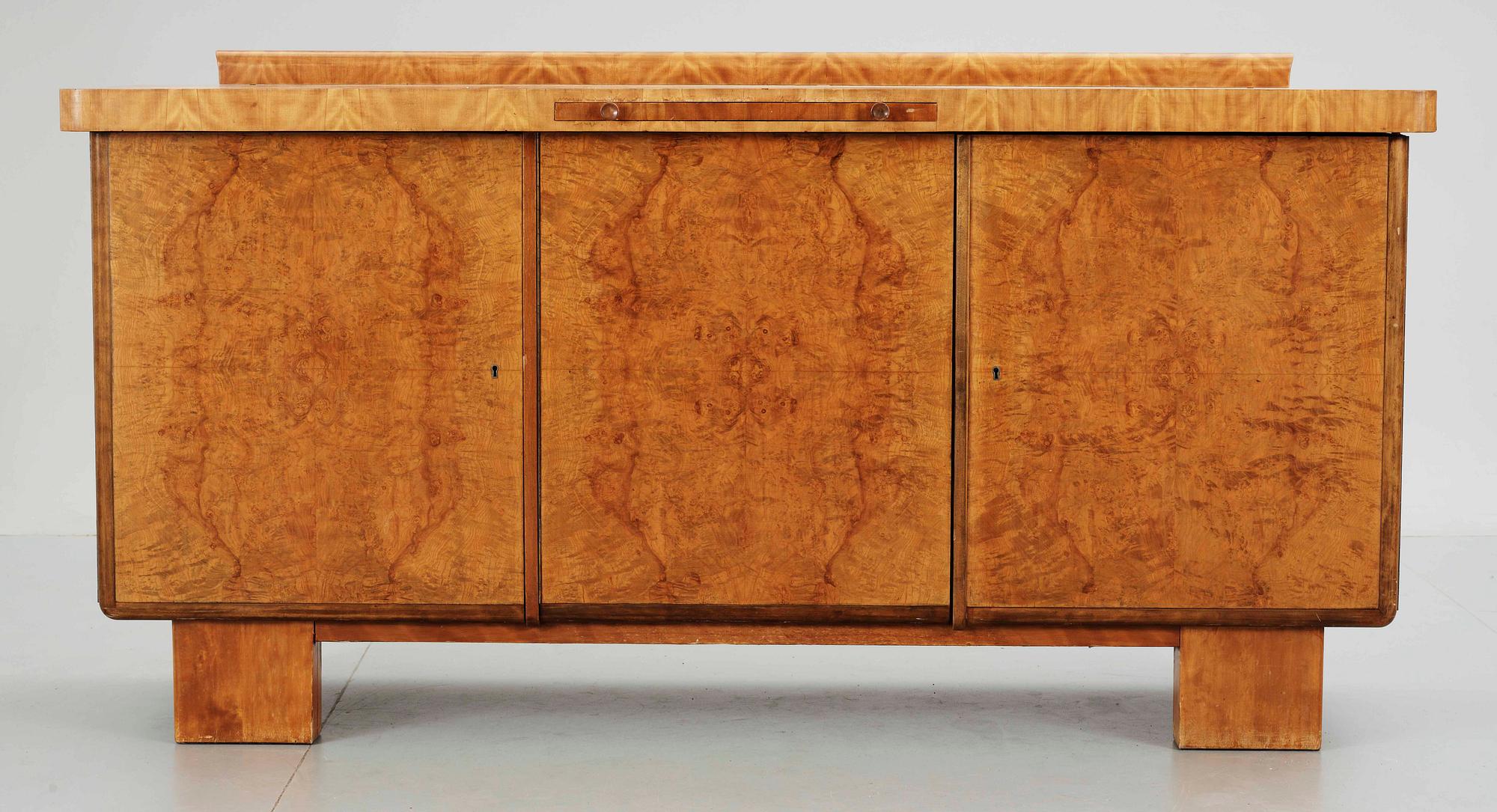 SIDEBOARD, art deco, brickmärkt Deutsche WK(Wohnungskunst)-Möbel, 1930-tal. Numr á tergo.