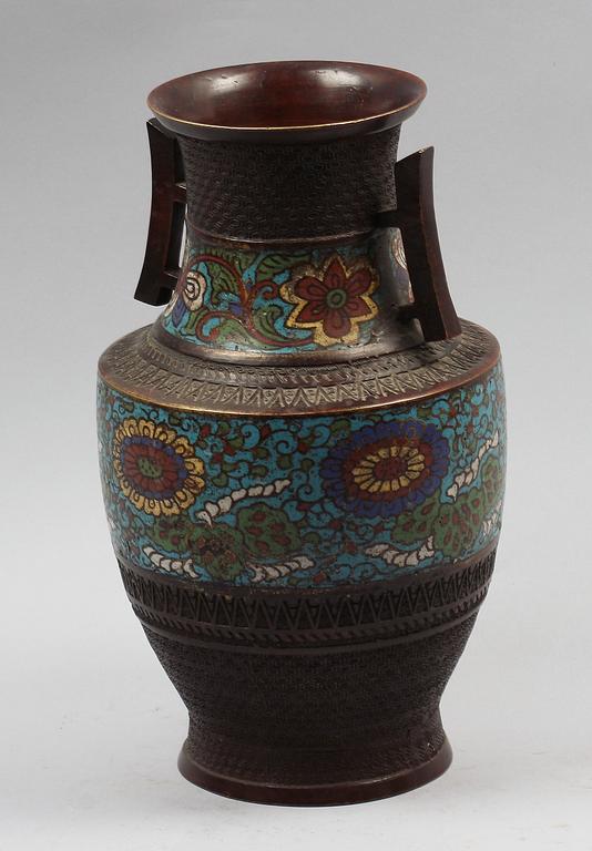 URNA. Cloisonné, Kina.