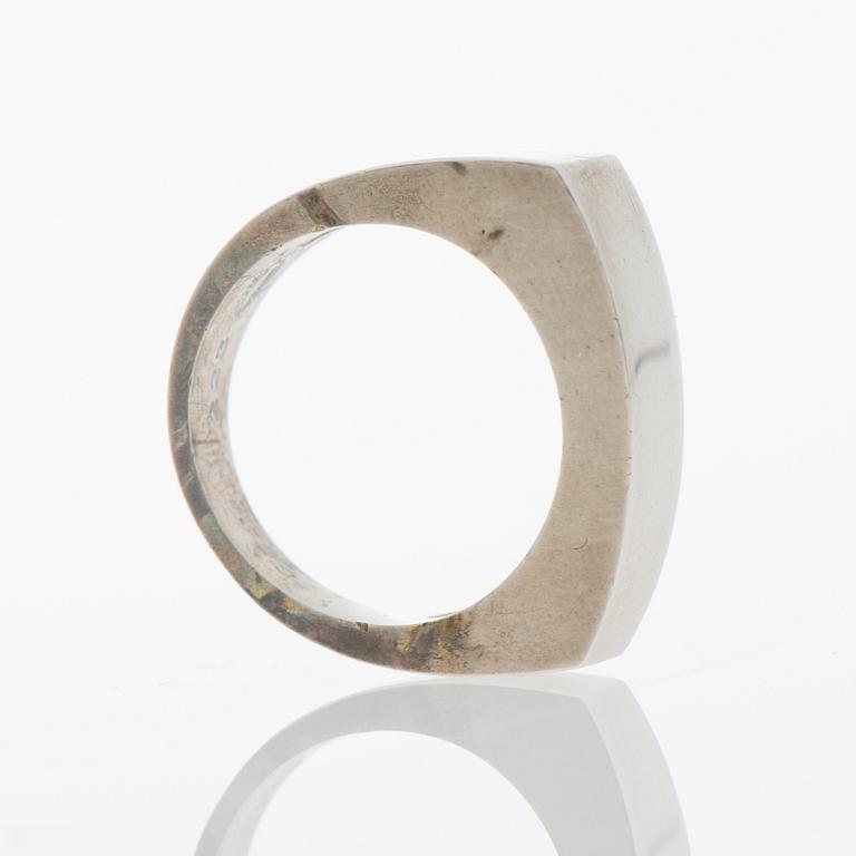 GEORG JENSEN, RING "Victory" and BRACELET "Zephyr", silver.