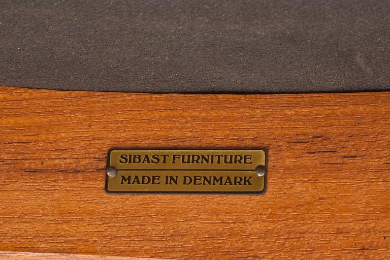 MATSALSMÖBLEMANG, 5 delar, troligen Helge Sibast och Arne Vodder, märkta Sibast Furniture, Danmark.