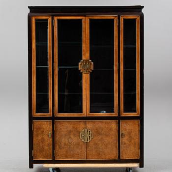 A late 20th century show cabinet.