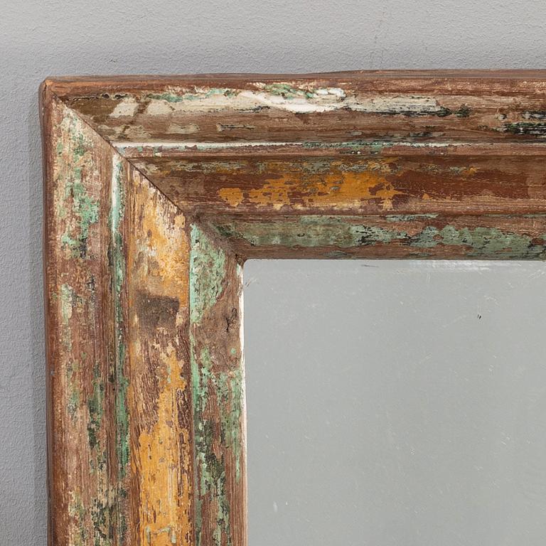 AN WALL MIRROR FROM INDIA.