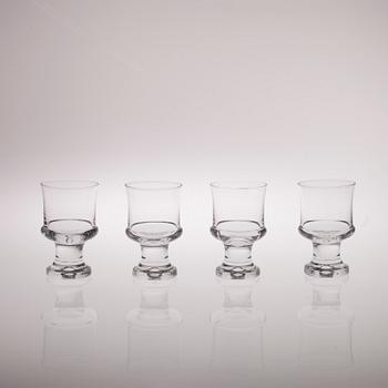 GLASSERVIS, 32 delar, "Tavastia" Tapio Wirkkala, Iittala 1970-tal.