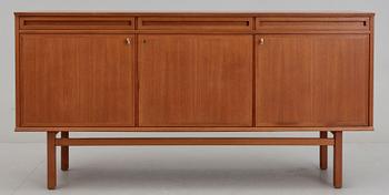 SIDEBOARD, omkring 1900-talets mitt.