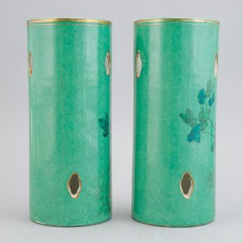 A pair of Chinese famille rose hat stands, 20th century.