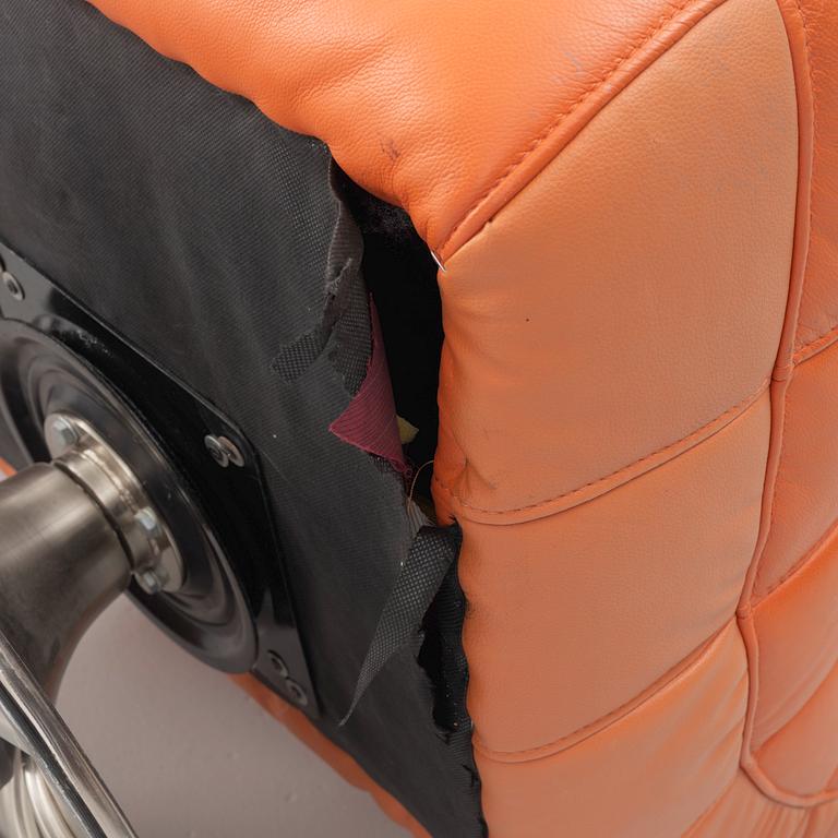 A pair of armchairs, late 20th century.