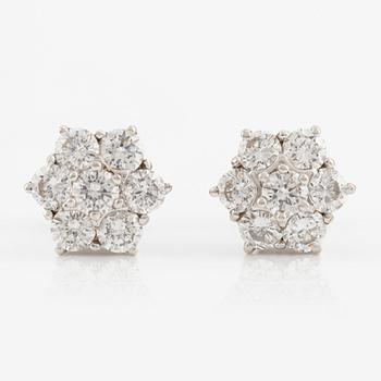 Earrings, one pair, 18K white gold with brilliant-cut diamonds.