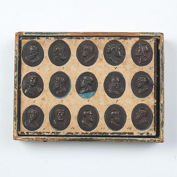 Collection of 60 portrait metal medallions, first half of the 19th century.