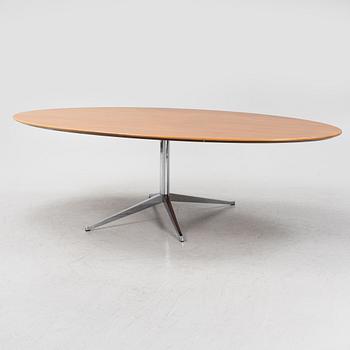 Florence Knoll, matbord, "Oval 96", 1900-talets andra hälft.