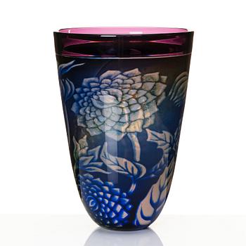 Eva Englund, a 'graal' glass vase, Orrefors, Sweden 1989.