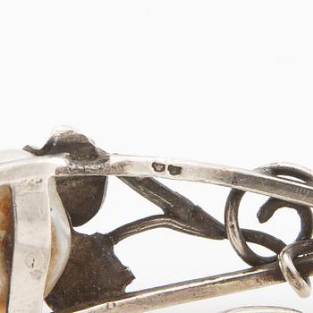 Armband Jugend 1900-talets början silver och barockpärla.