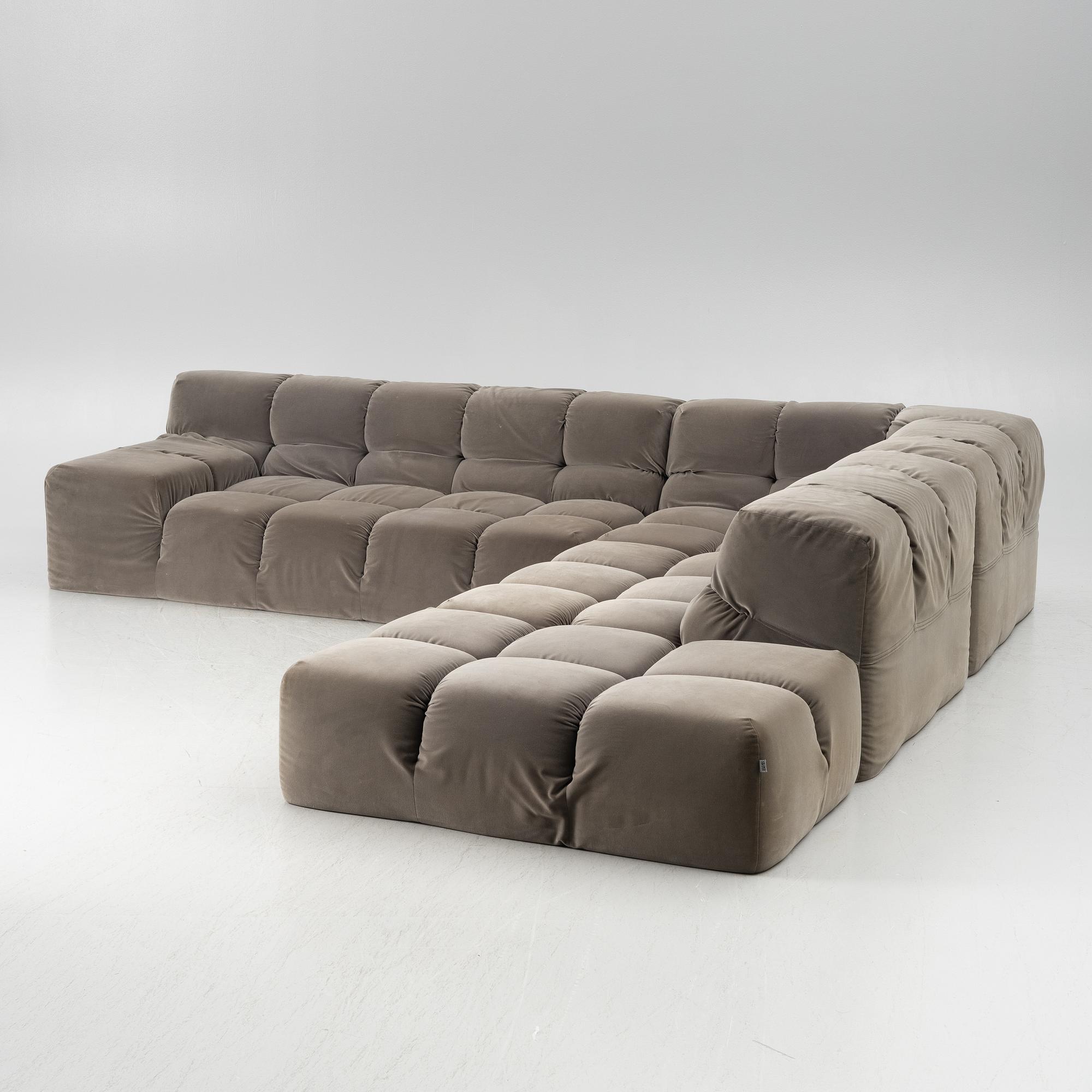 Patricia Urquiola, soffa, "Tufty-Time", B&B Italia, samtida.