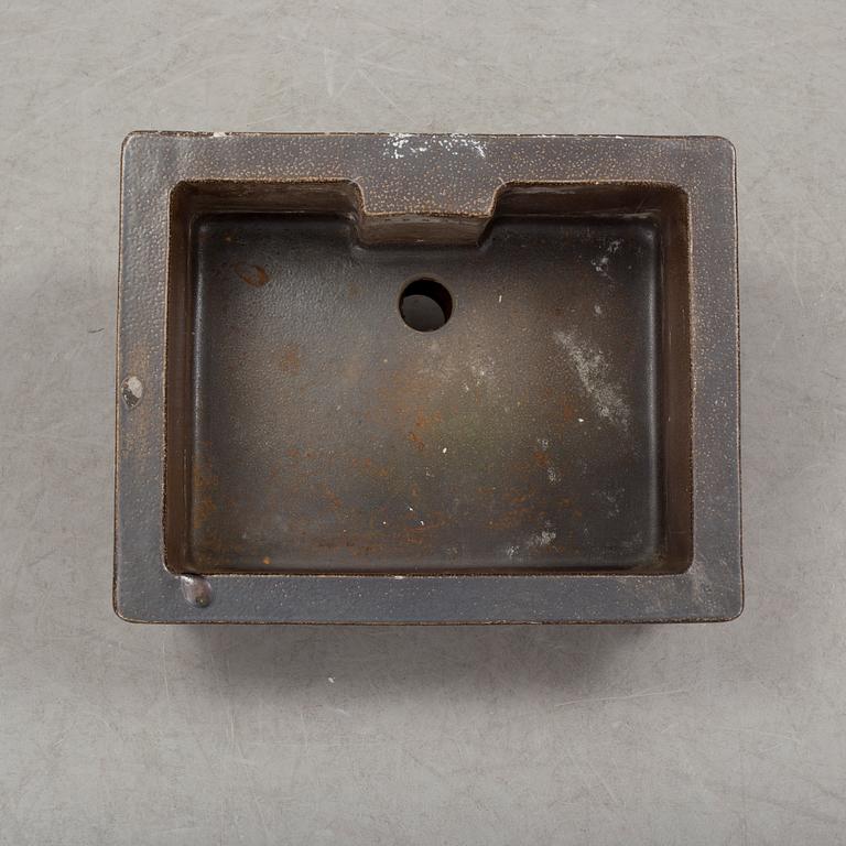 HANDFAT, saltglaserat stengods, Höganäs, 1900-talets första hälft.