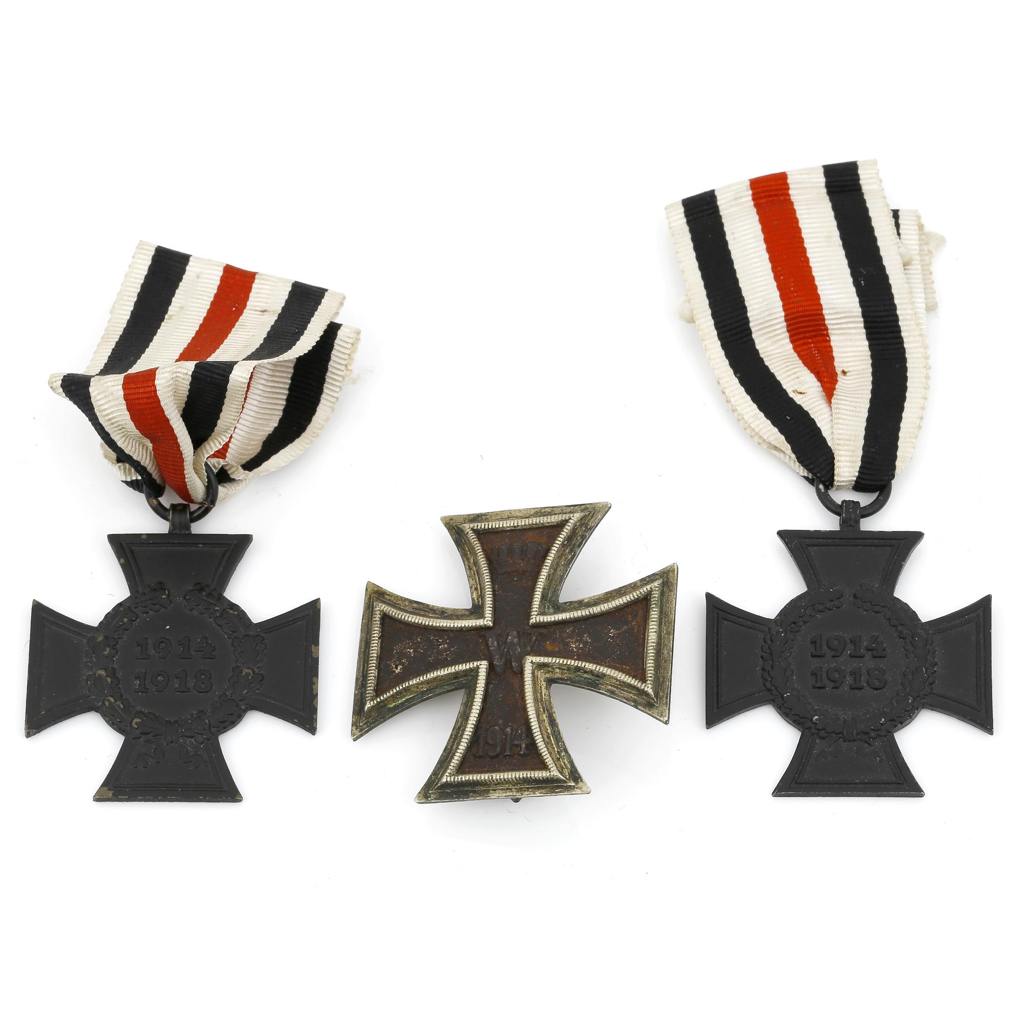 TYSKA KRIGSMEDALJER, 3 st, Järnkorset resp Ärekors, Wilhelminska Kejsardömet, Tyskland 1914-18.