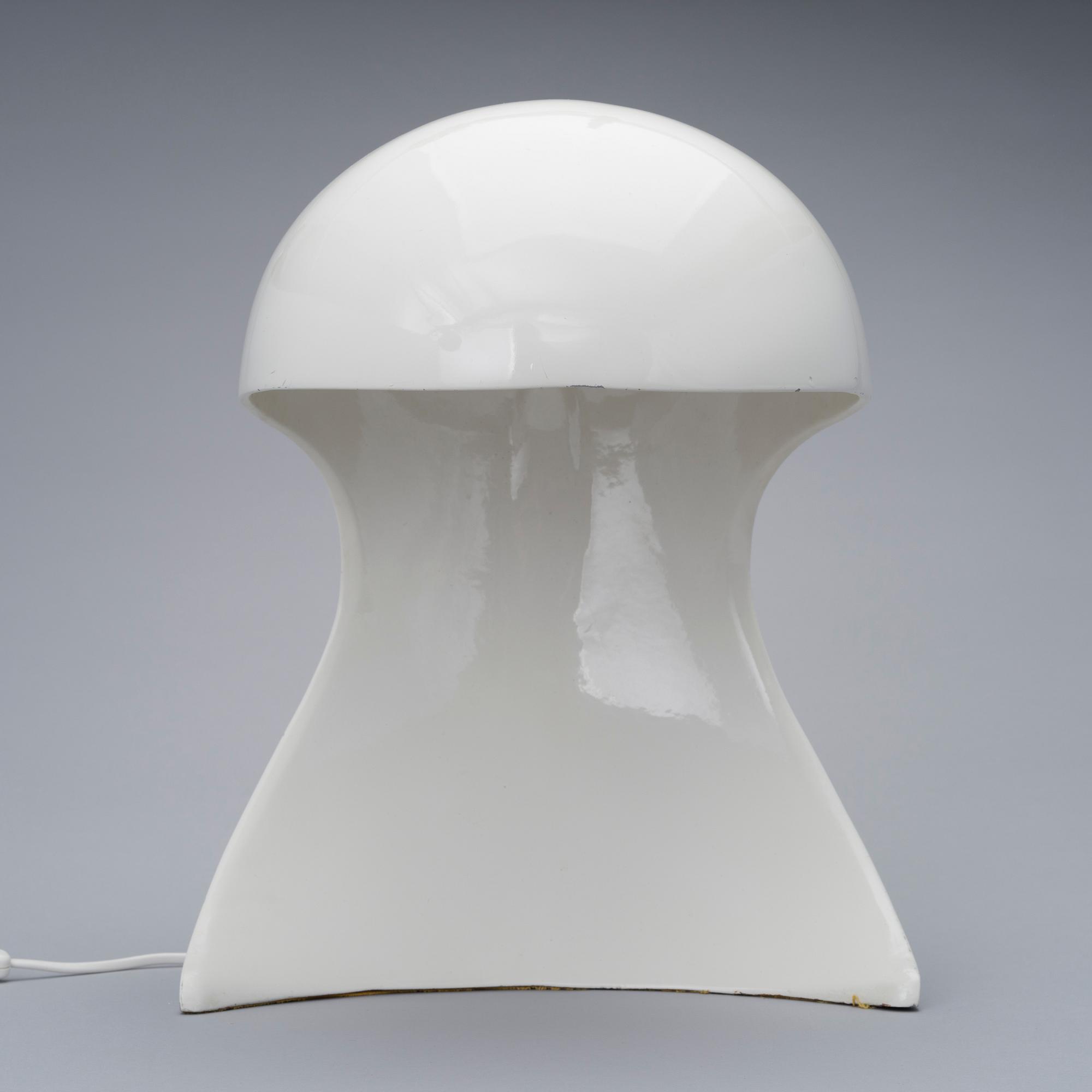 DARIO TOGNON, BORDSLAMPA. Dania. Studio Celli för Artemide. Italien, 1969.