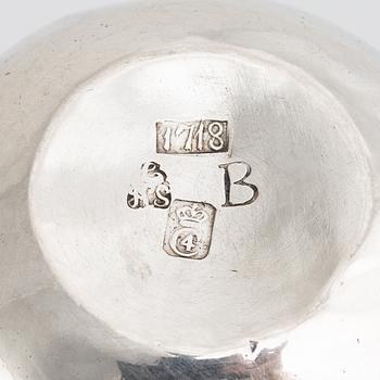 A Swedish silver tumbler, mark of Lars Holmström, Kristianstad 1760.