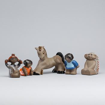 FIGURINER, 5 st, lergods, Upsala- Ekeby.
