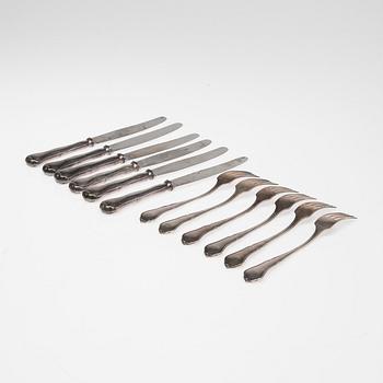 BESTICK, 6+6 st, silver och stål, Kultakeskus, Tavastehus, 1963. Knivbladen Hackman & Co, Sorsakoski. Totalvikt 759 g.