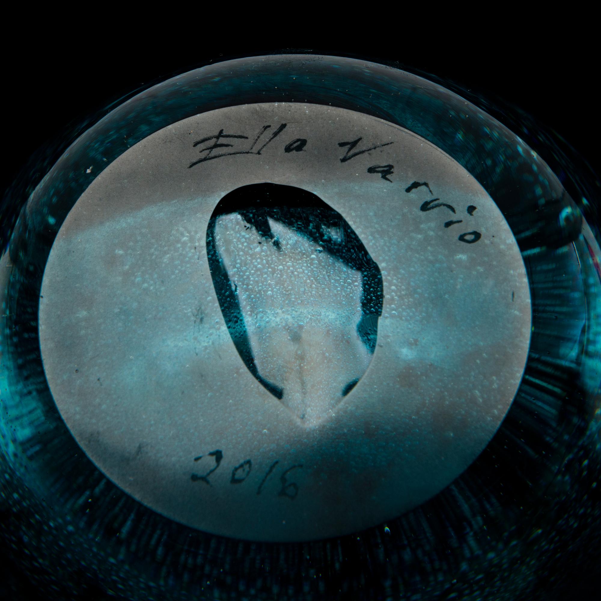 ELLA VARVIO, A glass vase/ sculpture, signed Ella Varvio 2016.