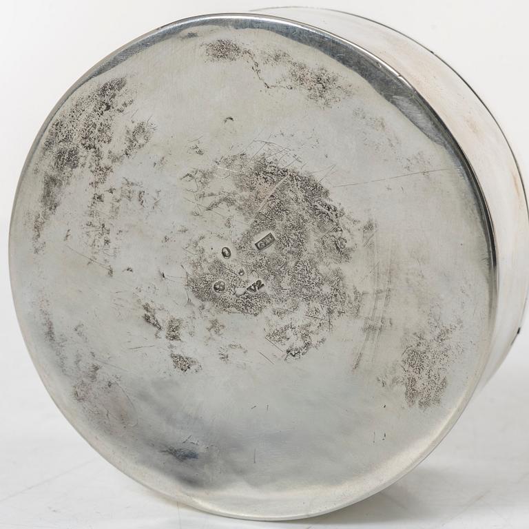 Gustaf Hagström, dosa, silver, Stockholm 1803.