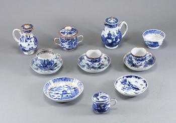 PARTI PORSLIN, 9 delar, Kina, 1700- och 1800-tal.