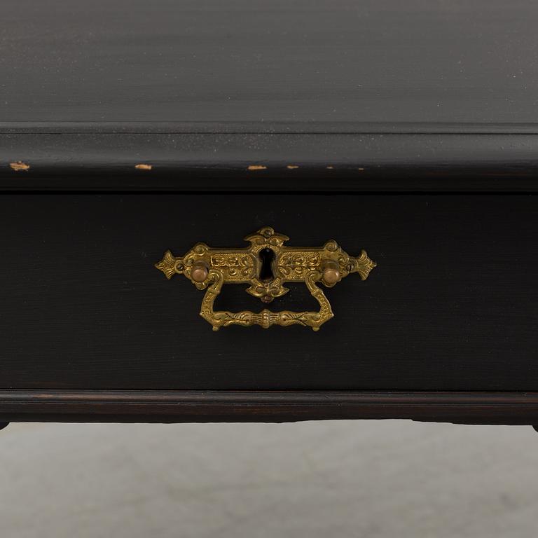 SKRIVBORD, omkring år 1900.