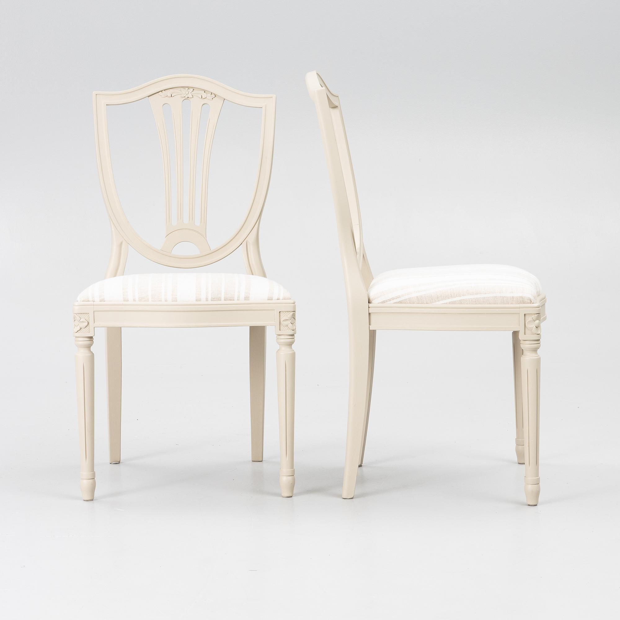 A dining table with 10 chairs, Gustavian Style dining suite, second half of the 20th century.