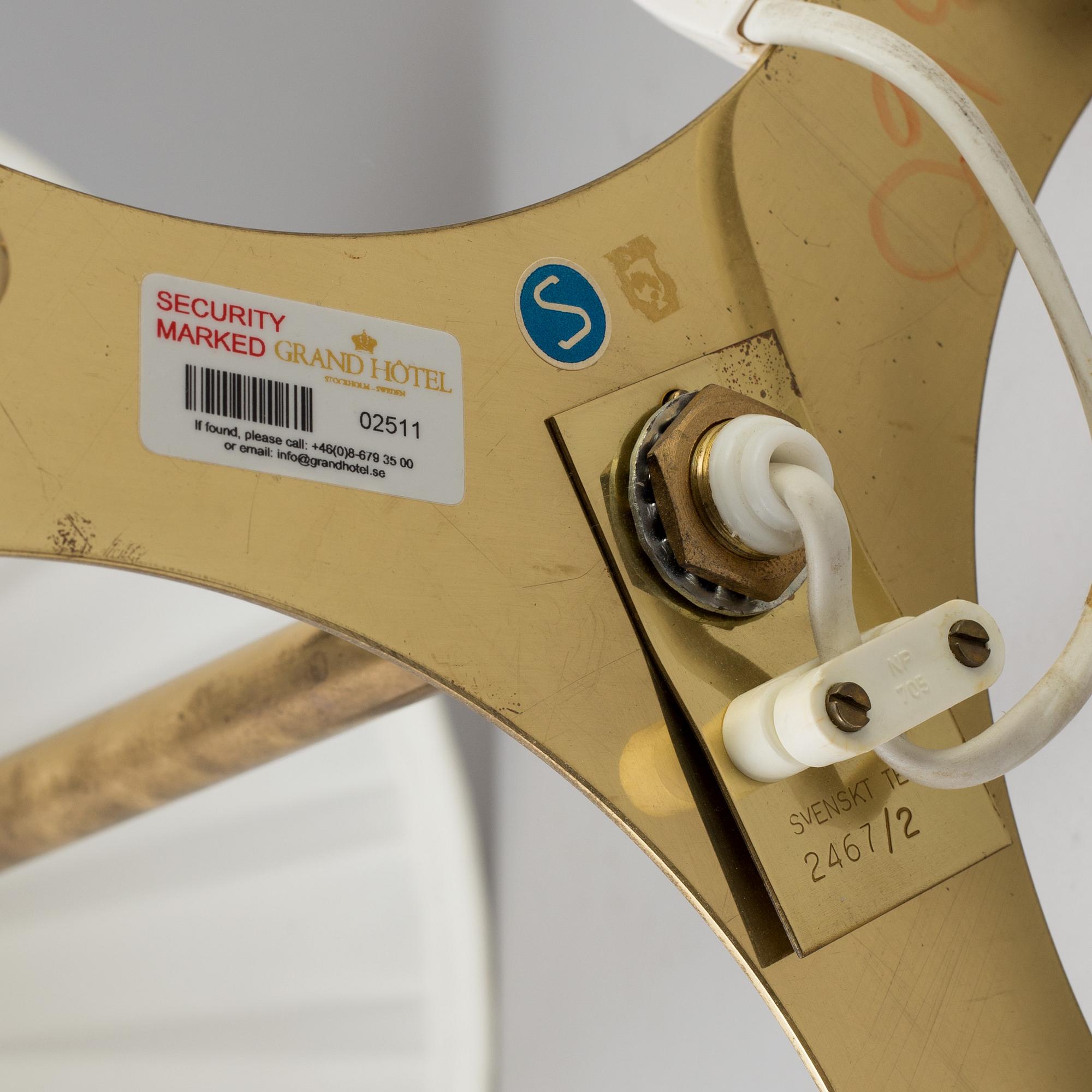 Josef Frank, a Josef Frank table light "2467/2" by Firma Svenskt Tenn.