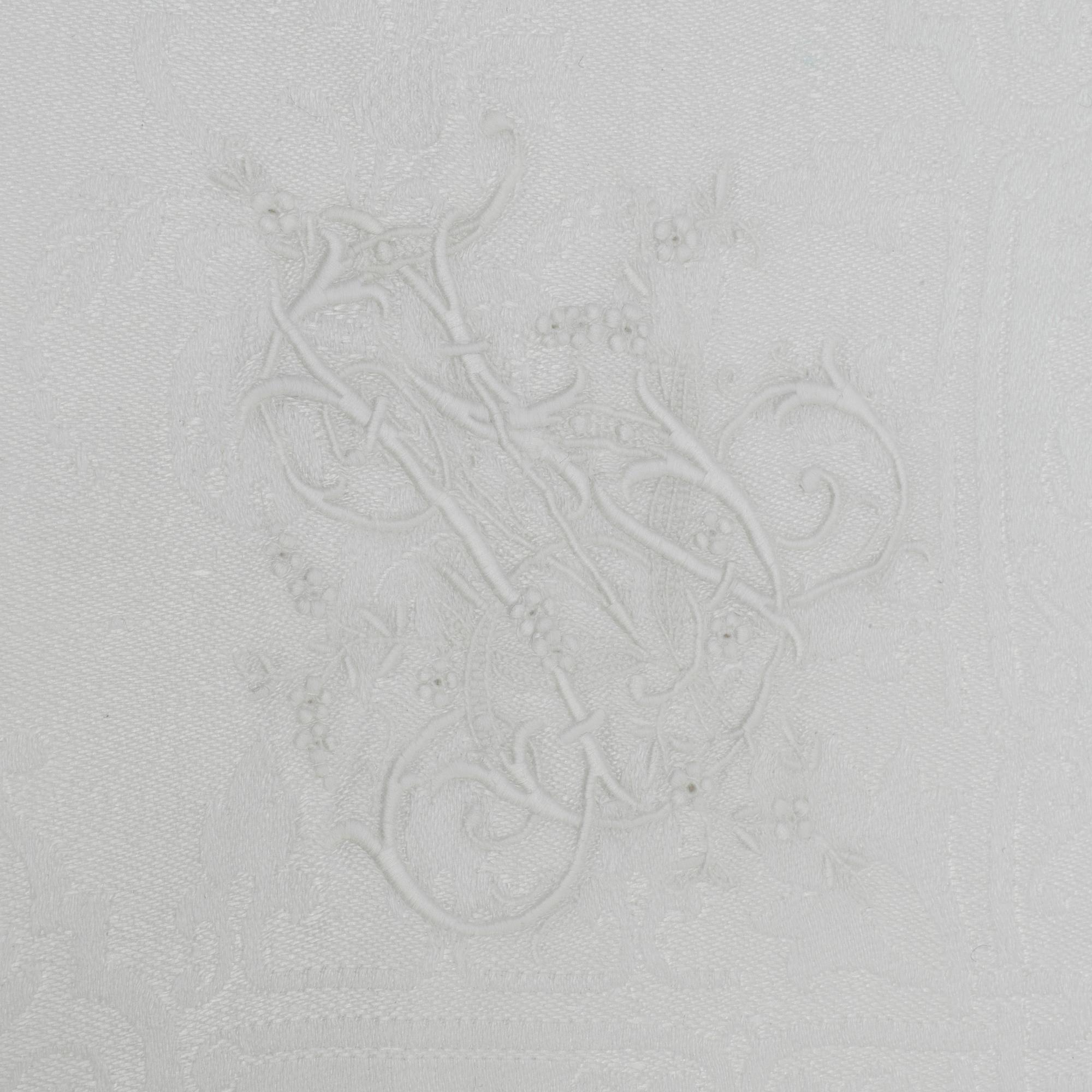 SAMLING LINNEDAMAST, 28 delar.