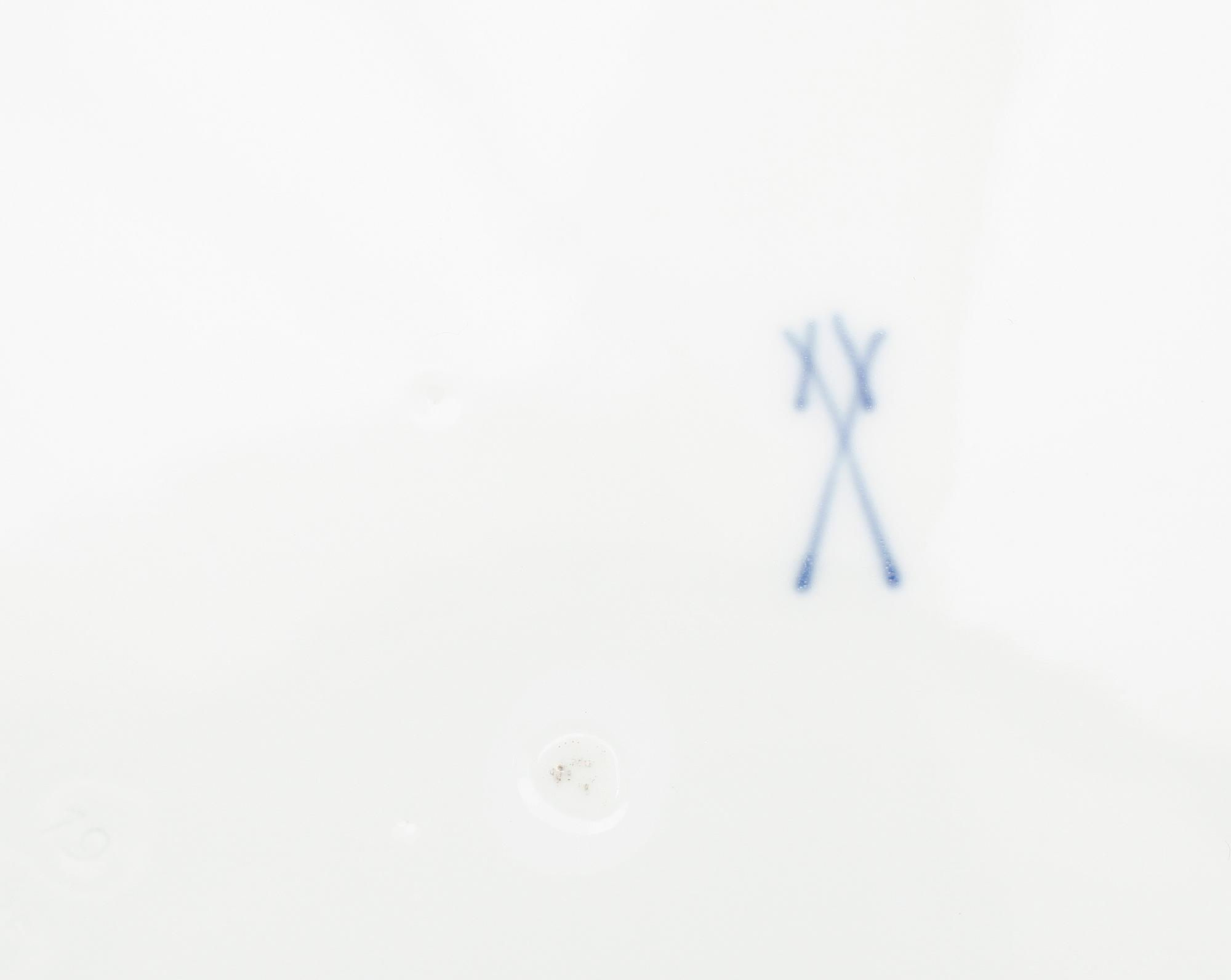 SKÅLFAT, 2 st, porslin, "Röda Draken", Meissen.