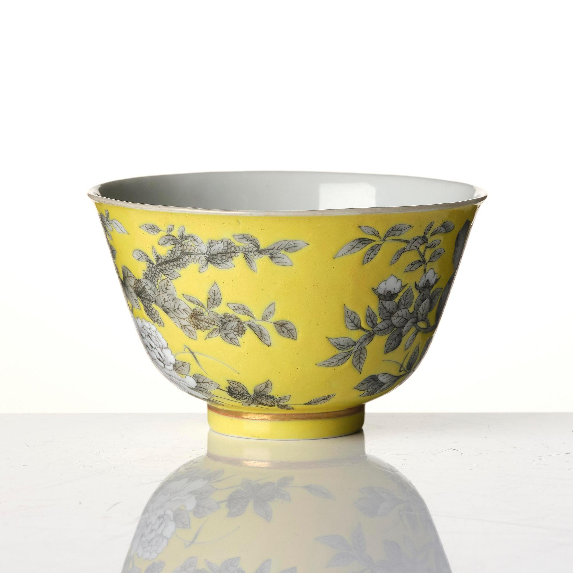 Kopp, porslin. Qingdynastin, Guangxus period (1875-1908).