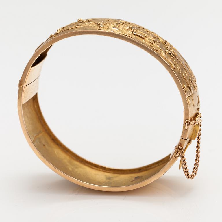 Björn Weckström, A one-of-a-kind 14K gold bracelet "Relief ". Lapponia 1965. Signed BW 65.