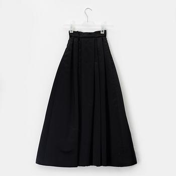 Chanel, a black silk skirt with a collar/top, size 34.
