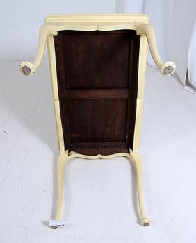 TEBORD, 1900-talets första hälft med flisor från 1700-talet.
