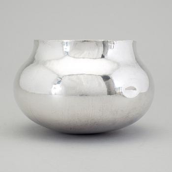 A Karlheinz Sauer silver vase, Västerås, Sweden 1972.