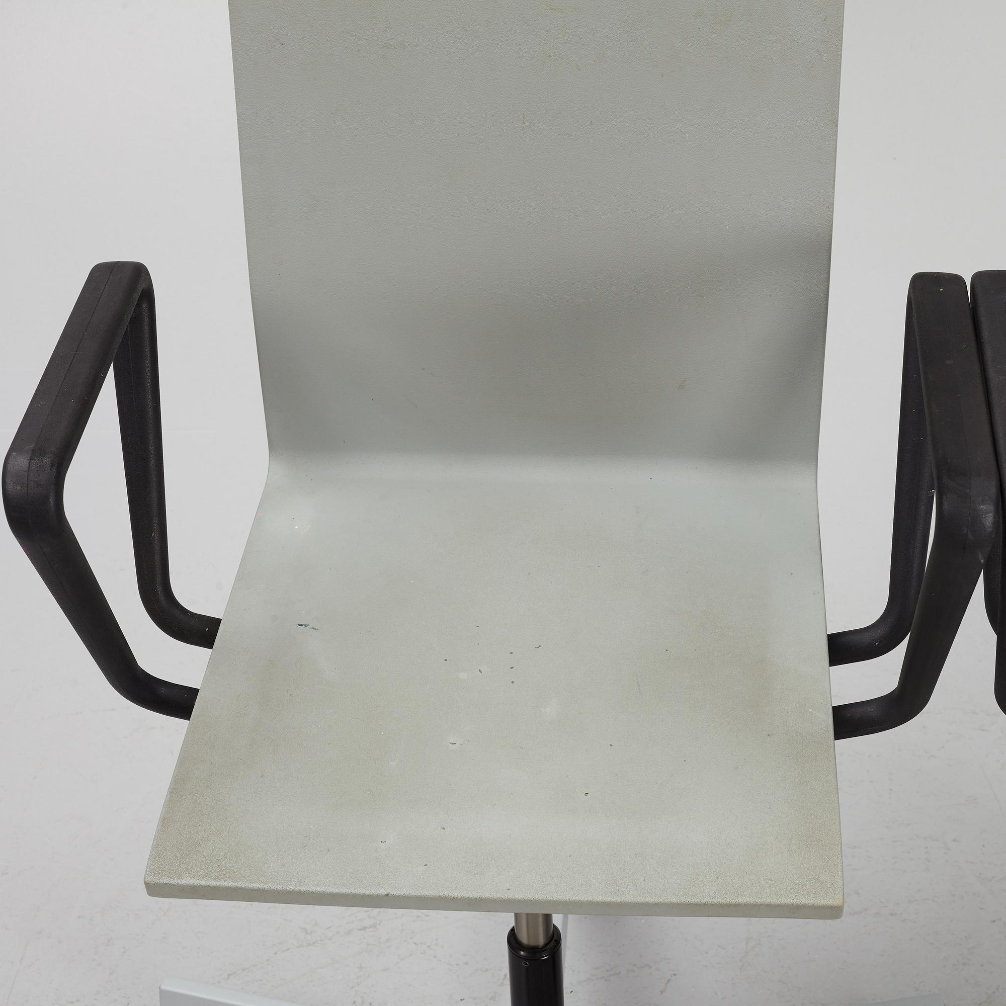 Maarten Van Severen, skrivbordsstolar, 3 st, "Office Chair .04", 3 st, Vitra, 2011-13.