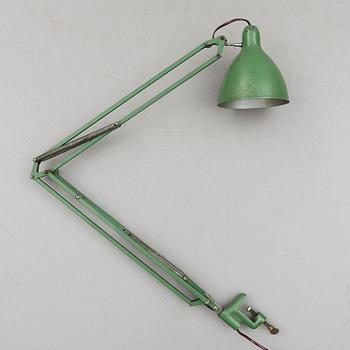 INDUSTRILAMPA, Jacob Jacobsen, Luxo 1001, 1900-talets första hälft.