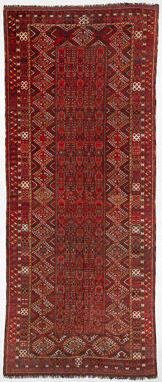 Matta, antik Beshir, Västra Turkmenistan, ca 597 x 240 cm.