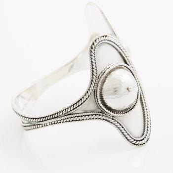 Rosa Taikon, a bangle, sterling silver, Stockholm 1978.
