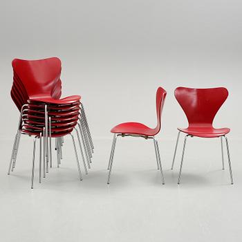 STOLAR, 9 st, "Sjuan", Arne Jacobsen, Fritz Hansen, Danmark.