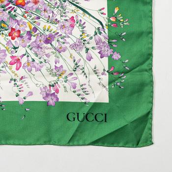 Gucci, scarf, "Flora".