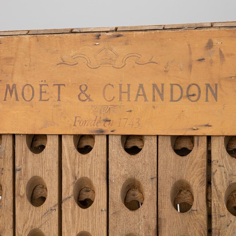 A wine stand, pupitre for champagne, Moët & Chandon.