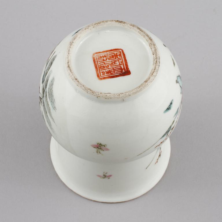 VAS, porslin, Kina, 1800/1900-tal.